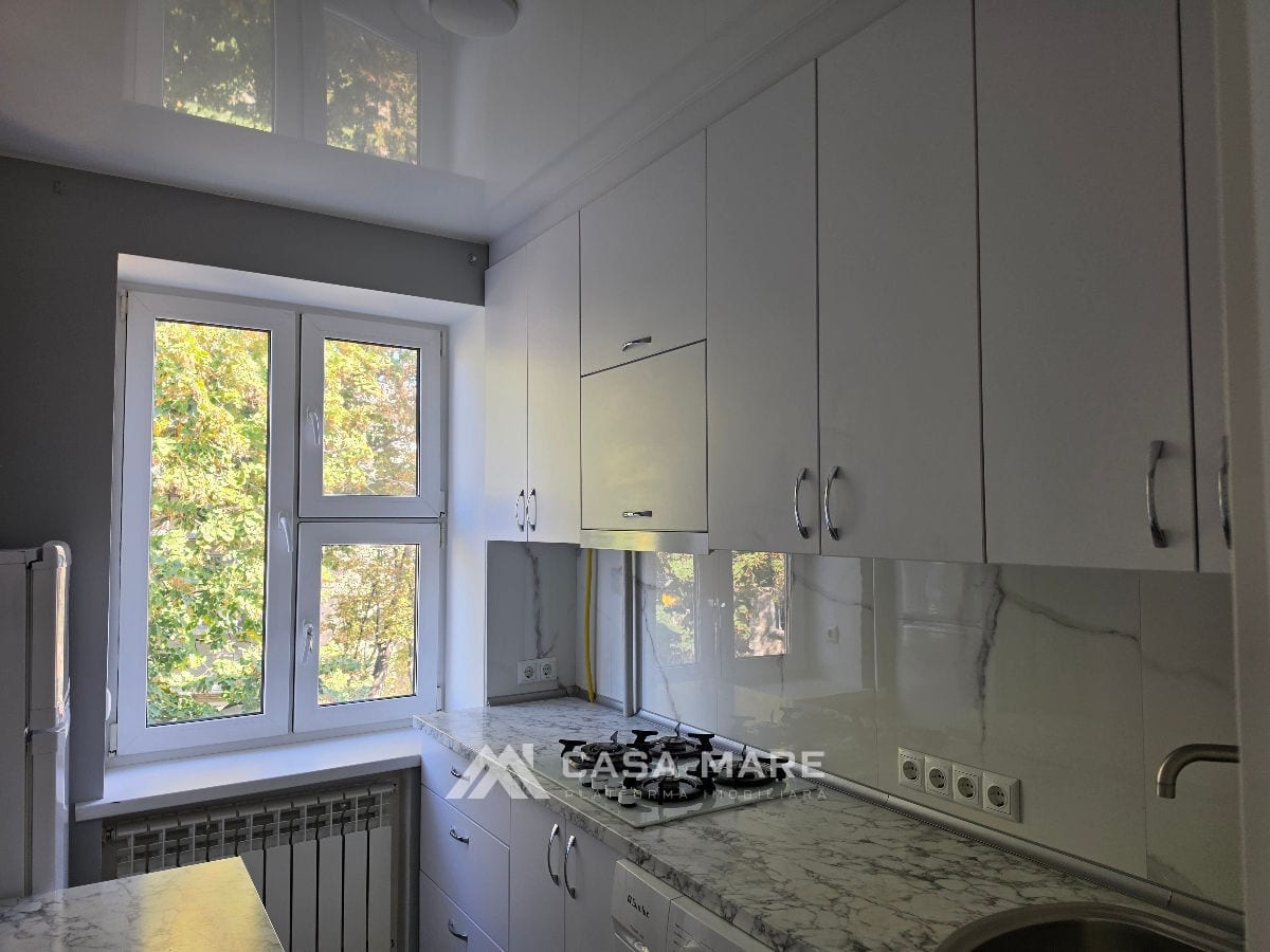 2-комнатная квартира, 40 м², Центр, Bălți 5