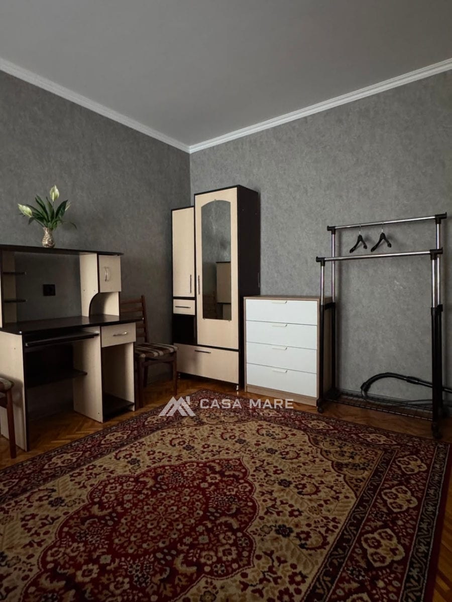 Apartament cu 1 cameră, 40 m², Centru, Bălți 1