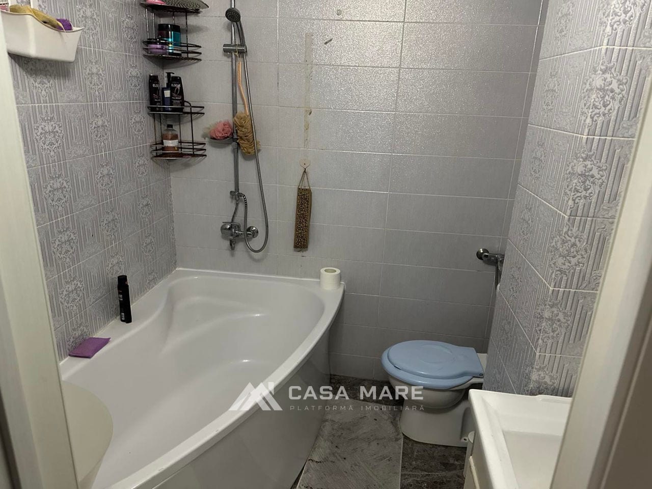 Apartament cu 2 camere, 82 m², Durlești 6