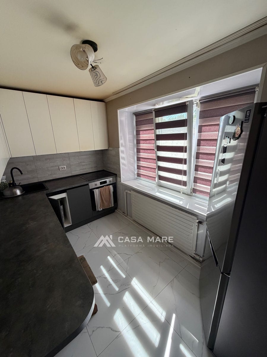 2-комнатная квартира, 48 м², Центр, Bălți 4