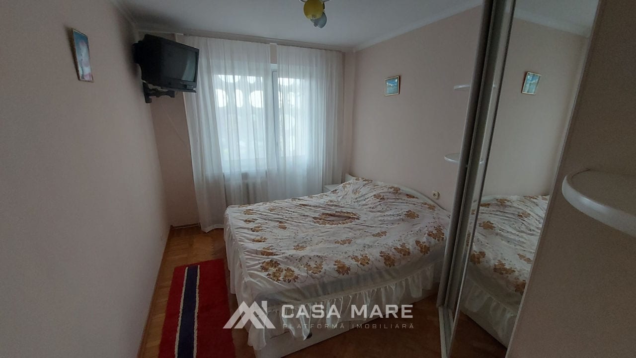 3-комнатная квартира, 74 м², Кишинёв 4