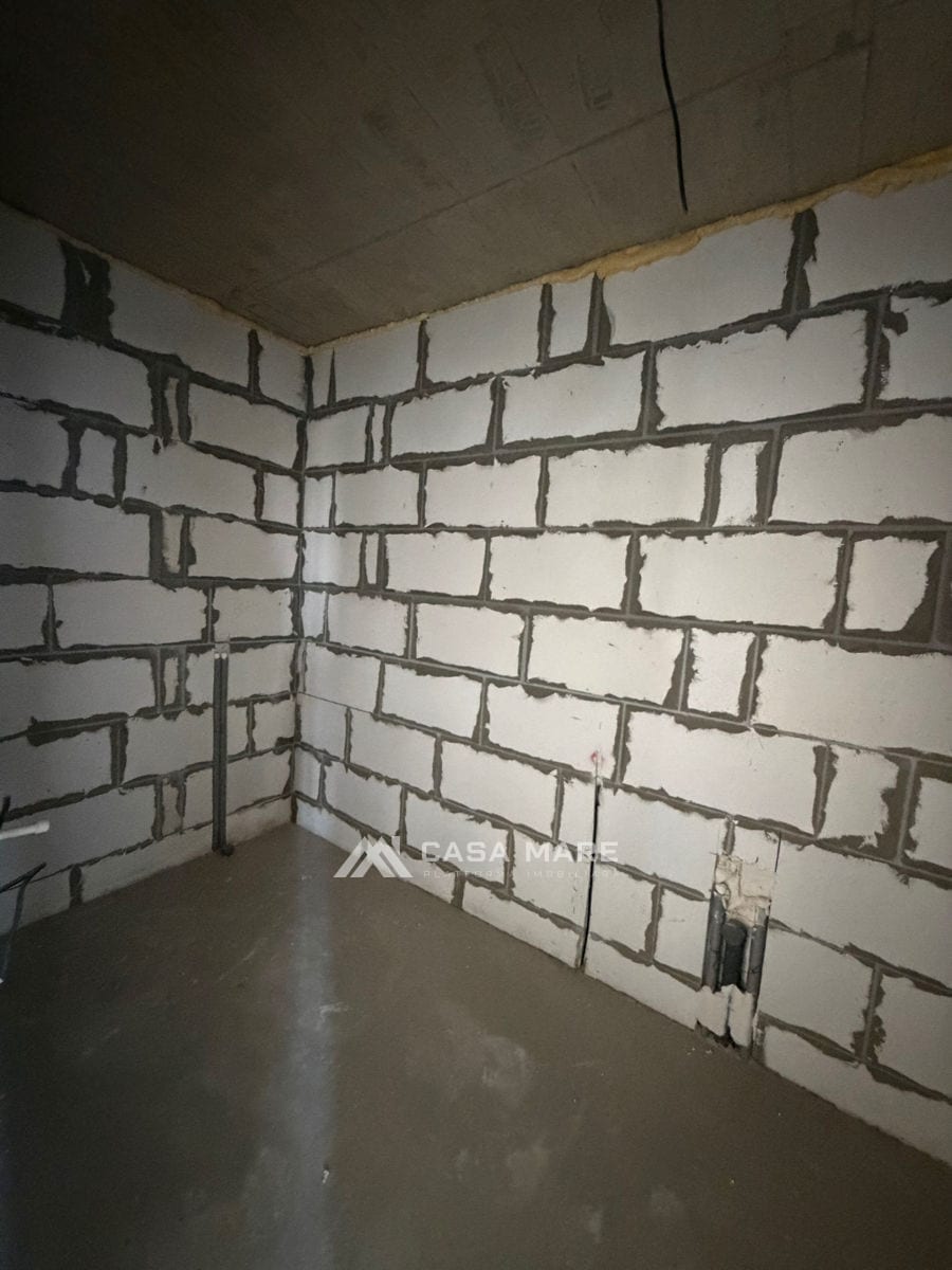 Apartament cu 2 camere, 105 m², Durlești 7