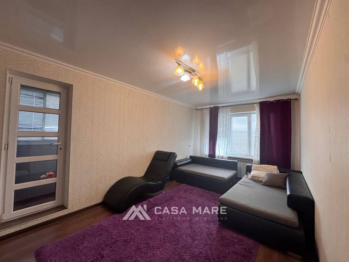 Apartament cu 3 camere, 72 m², Ialoveni 2