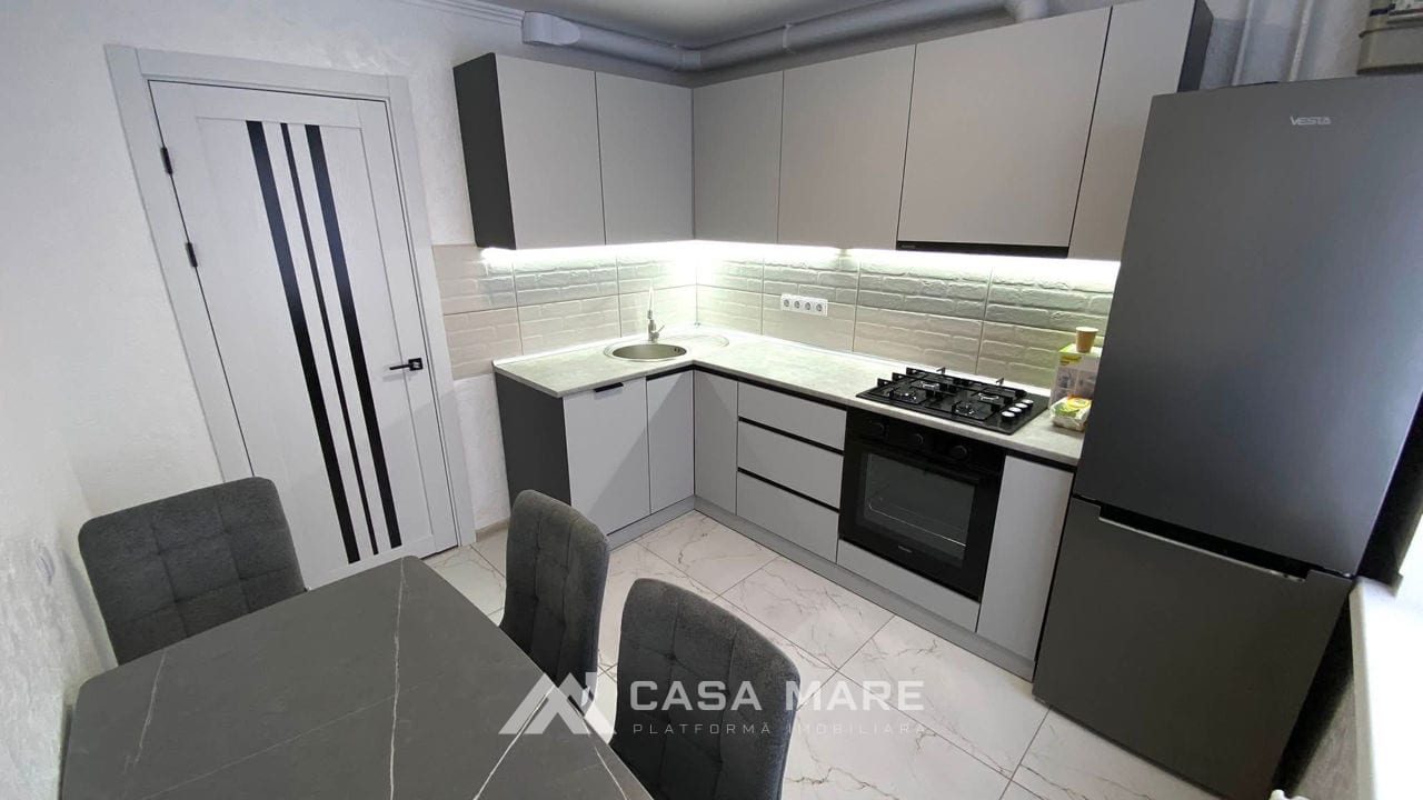 Apartament cu 2 camere, 47 m², Chișinău 5