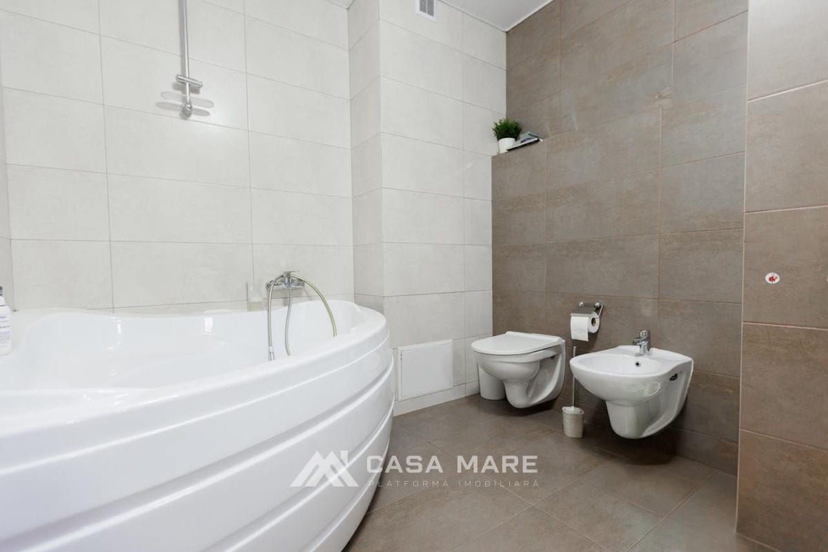 3-комнатная квартира, 154 м², Центр, Кишинёв 7