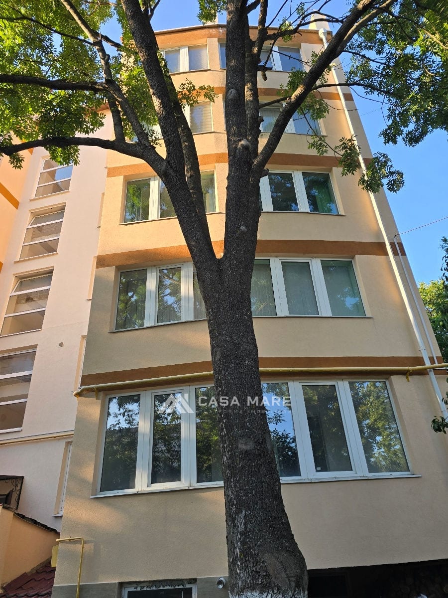 Apartament cu 2 camere, 106 m², Călăraşi 15