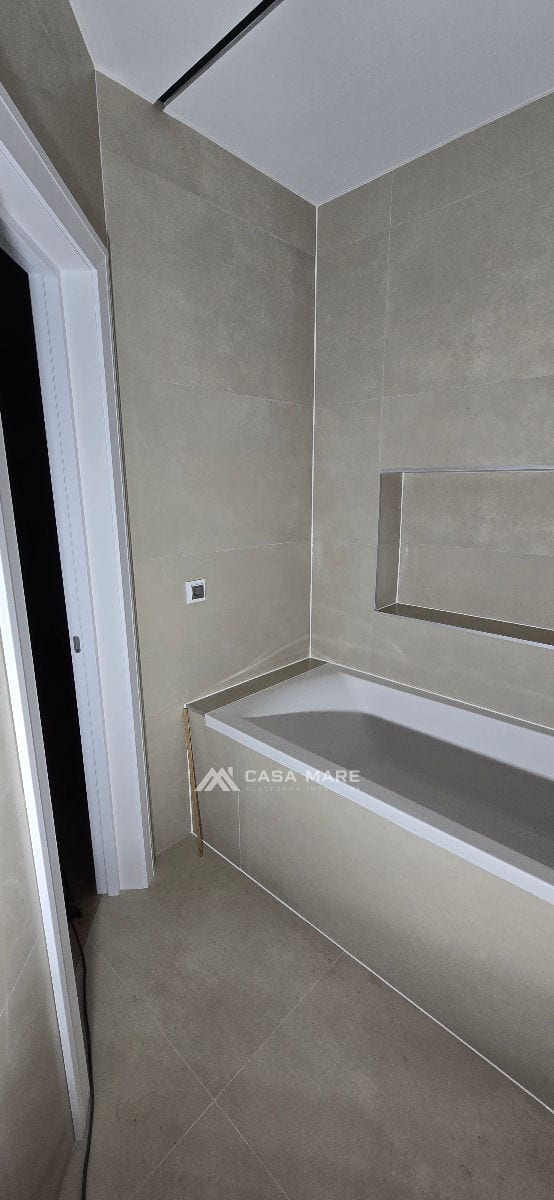 Apartament cu 3 camere, 95 m², BAM, Bălți 8