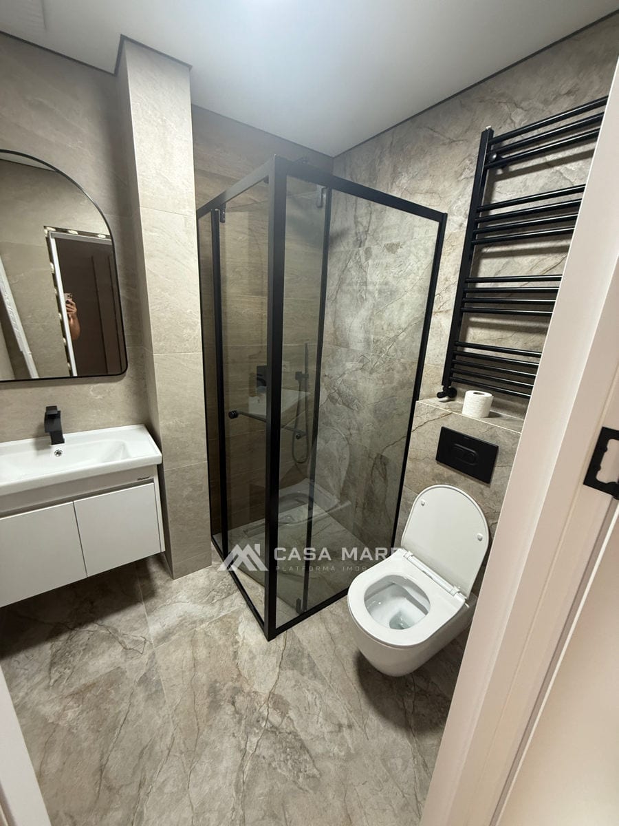 Apartament cu 1 cameră, 45 m², Ialoveni 8