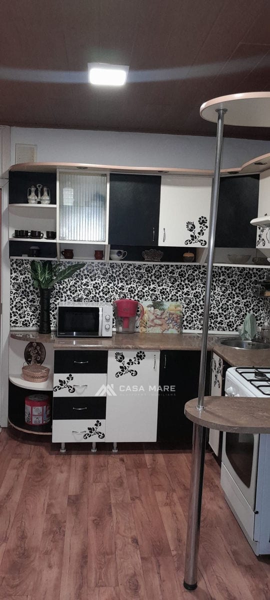 3-комнатная квартира, 73 м², Ботаника, Кишинёв 3