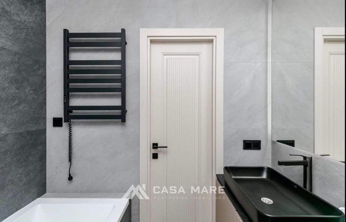Apartament cu 2 camere, 70 m², Codru 9