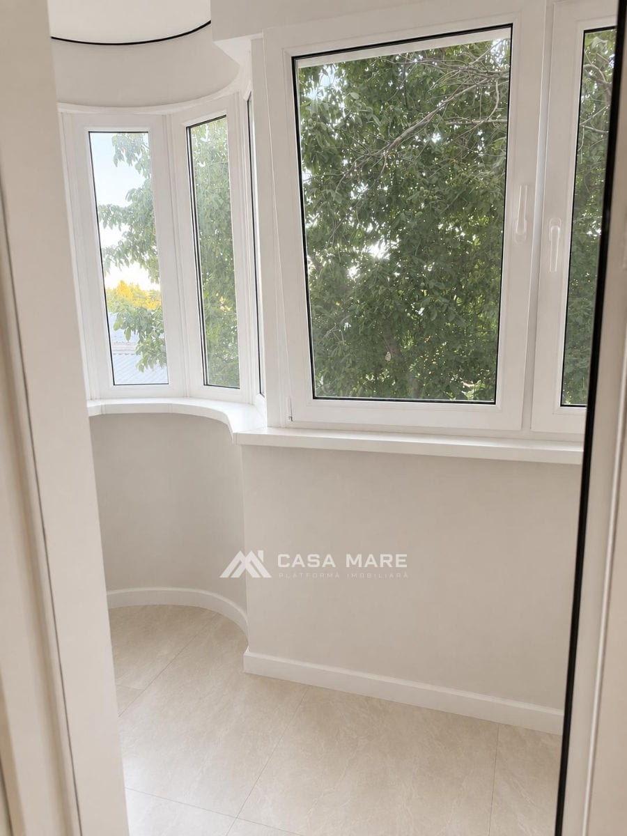 Apartament cu 3 camere, 79 m², 10 cartier, Bălți 8