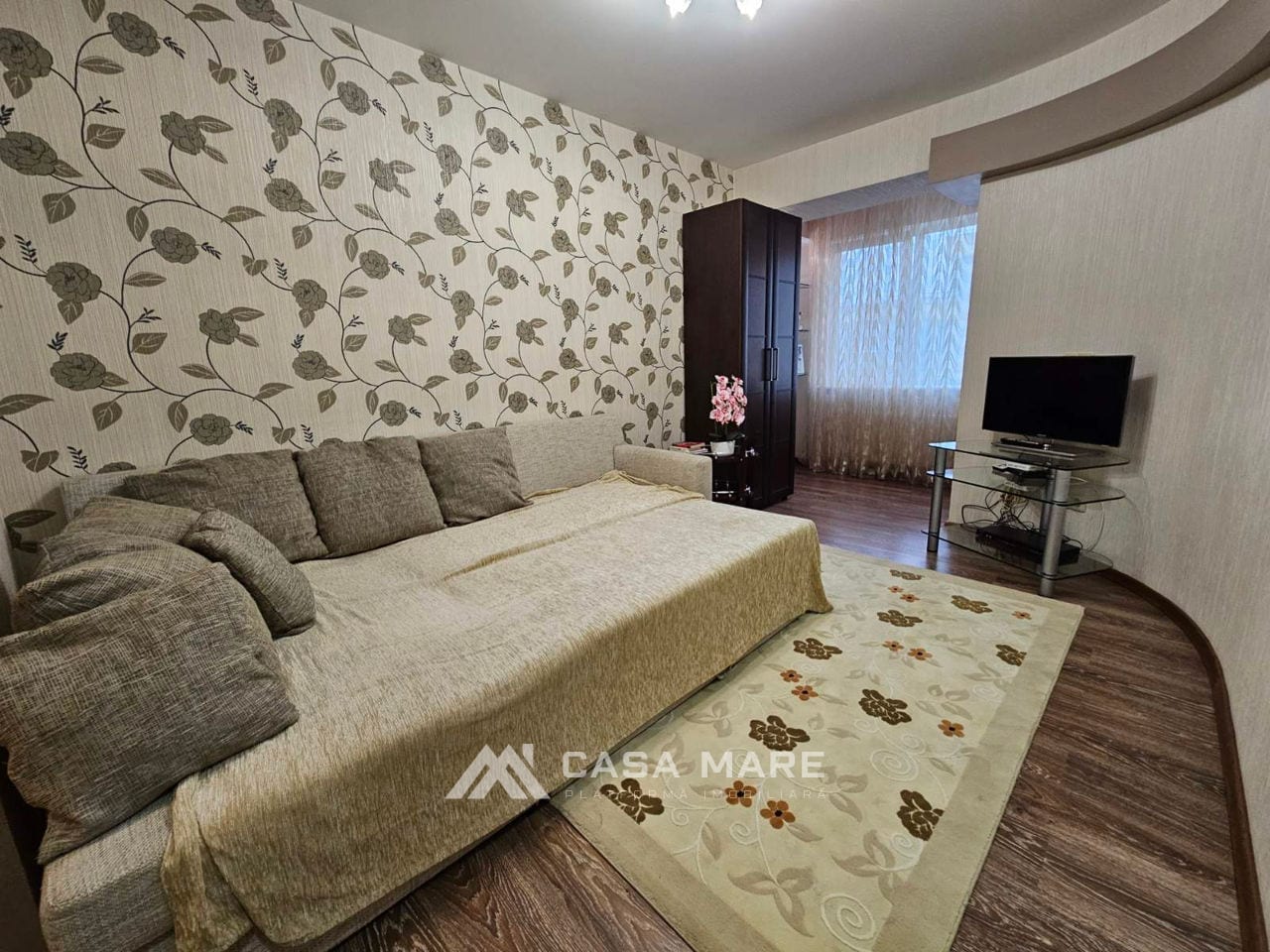 Apartament cu 2 camere, 74 m², Buiucani, Chișinău 2