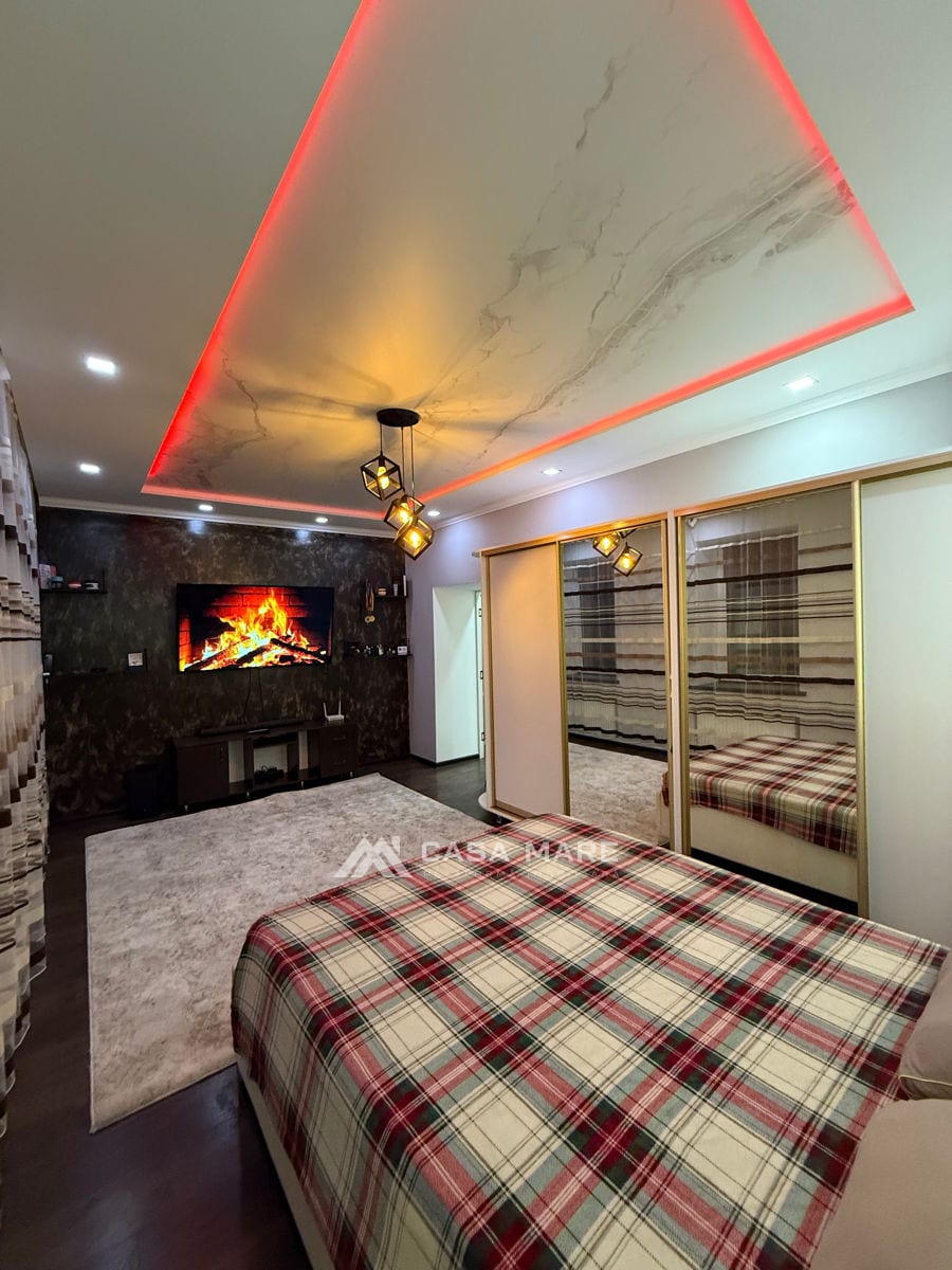 Apartament cu 2 camere, 80 m², Centru, Chișinău 5