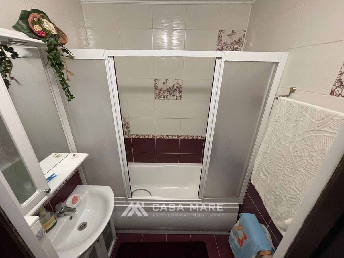 3-комнатная квартира, 70 м², Ботаника, Кишинёв 5