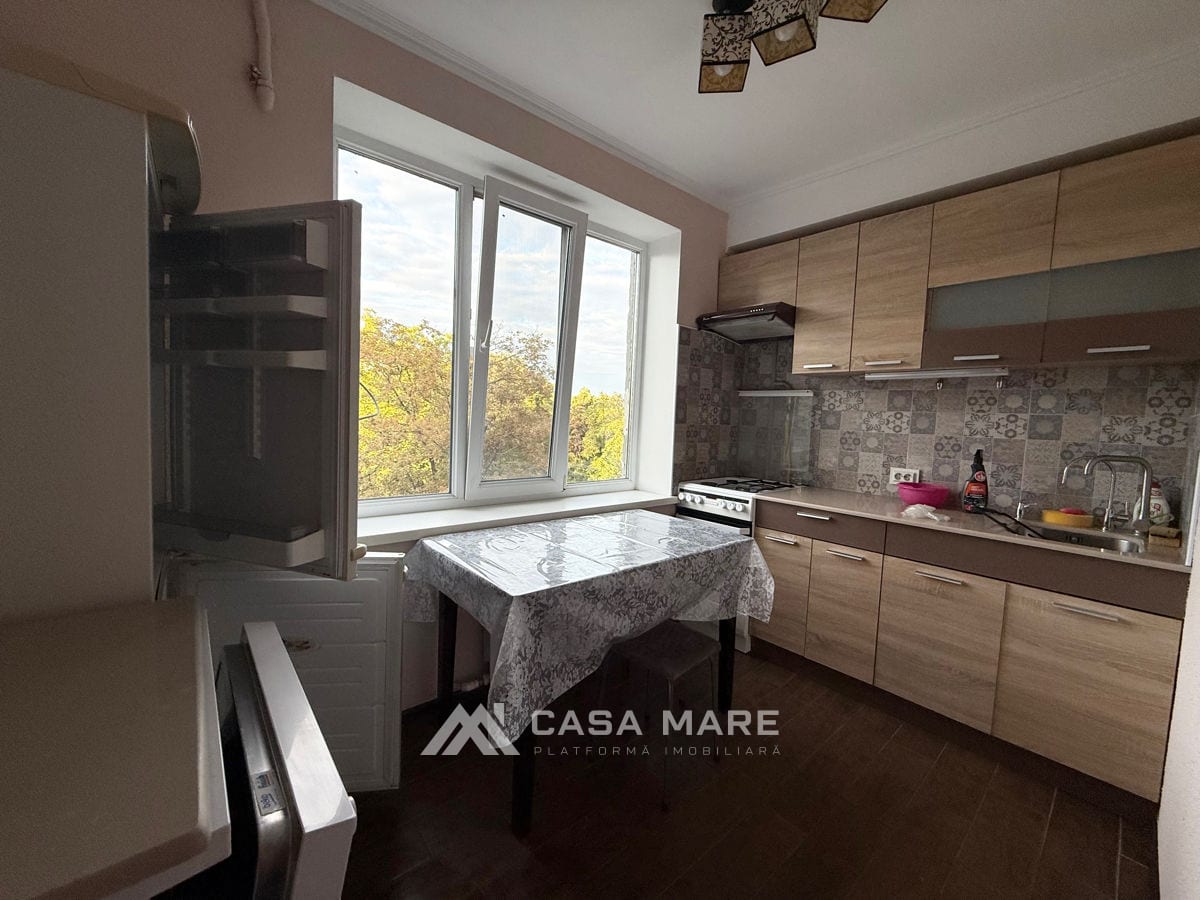 2-комнатная квартира, 46 м², Ботаника, Кишинёв 6