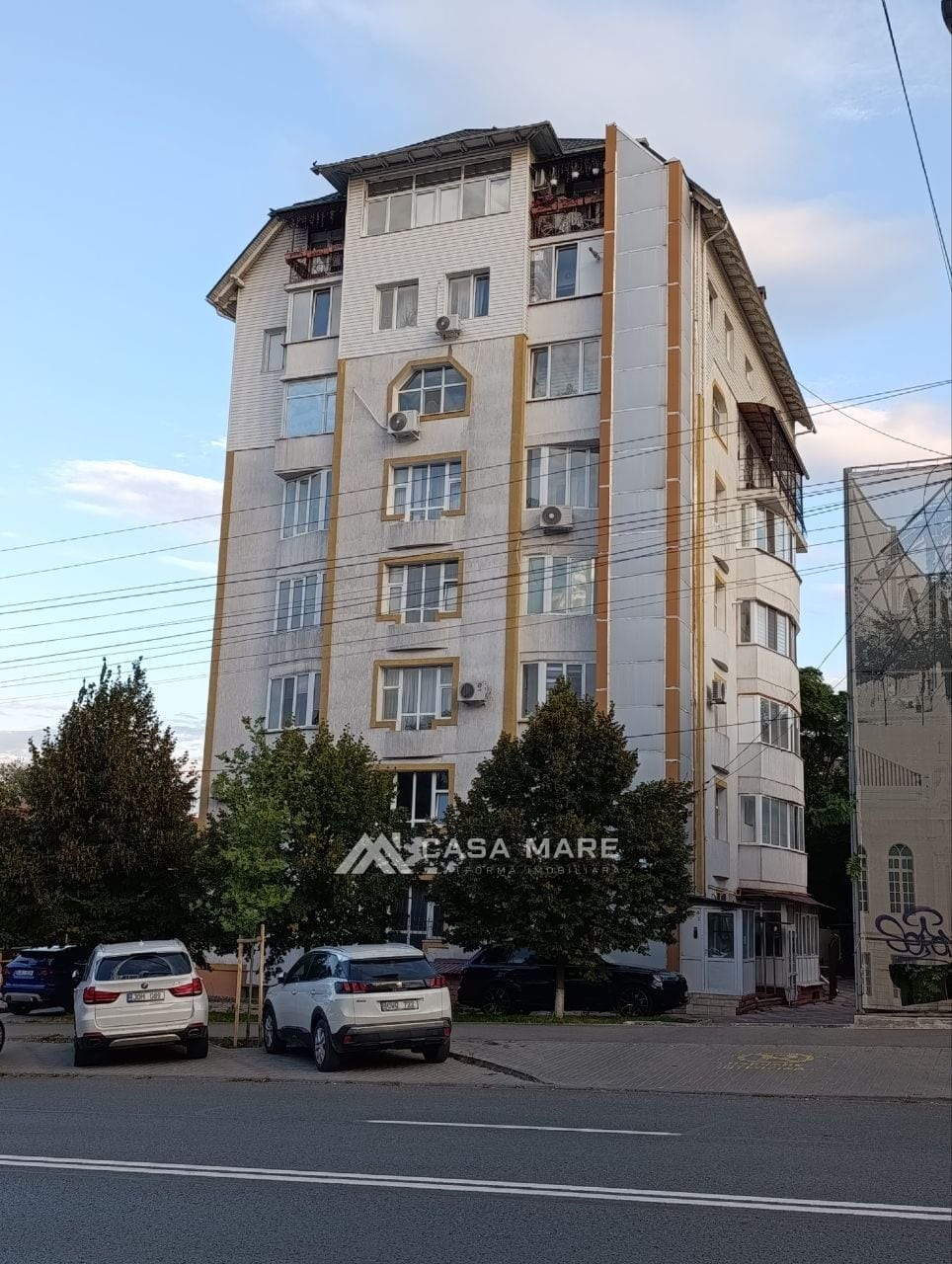 2-комнатная квартира, 61 м², Центр, Кишинёв 1