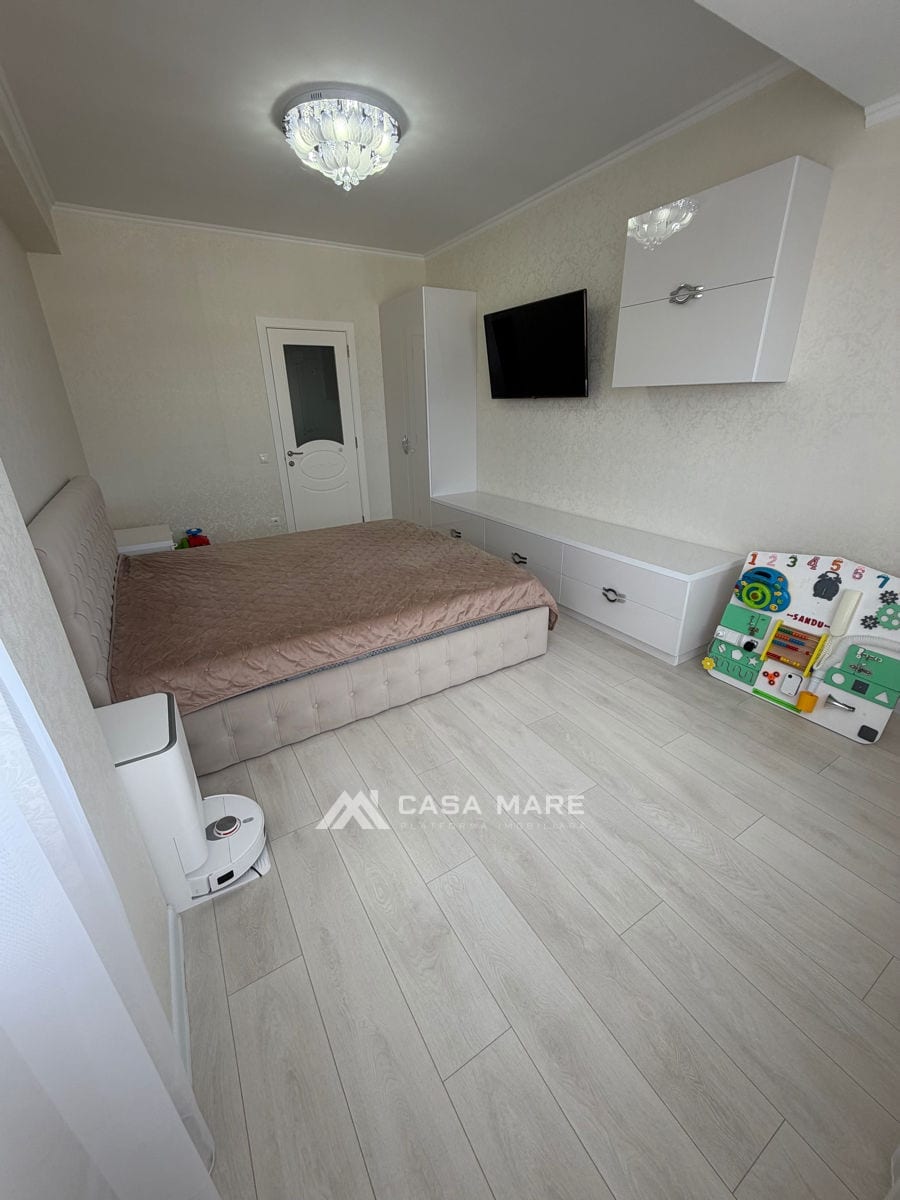 Apartament cu 2 camere, 68 m², Buiucani, Chișinău 2