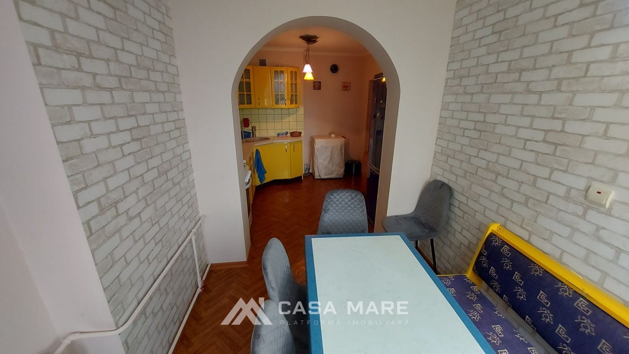 3-комнатная квартира, 74 м², Кишинёв 6
