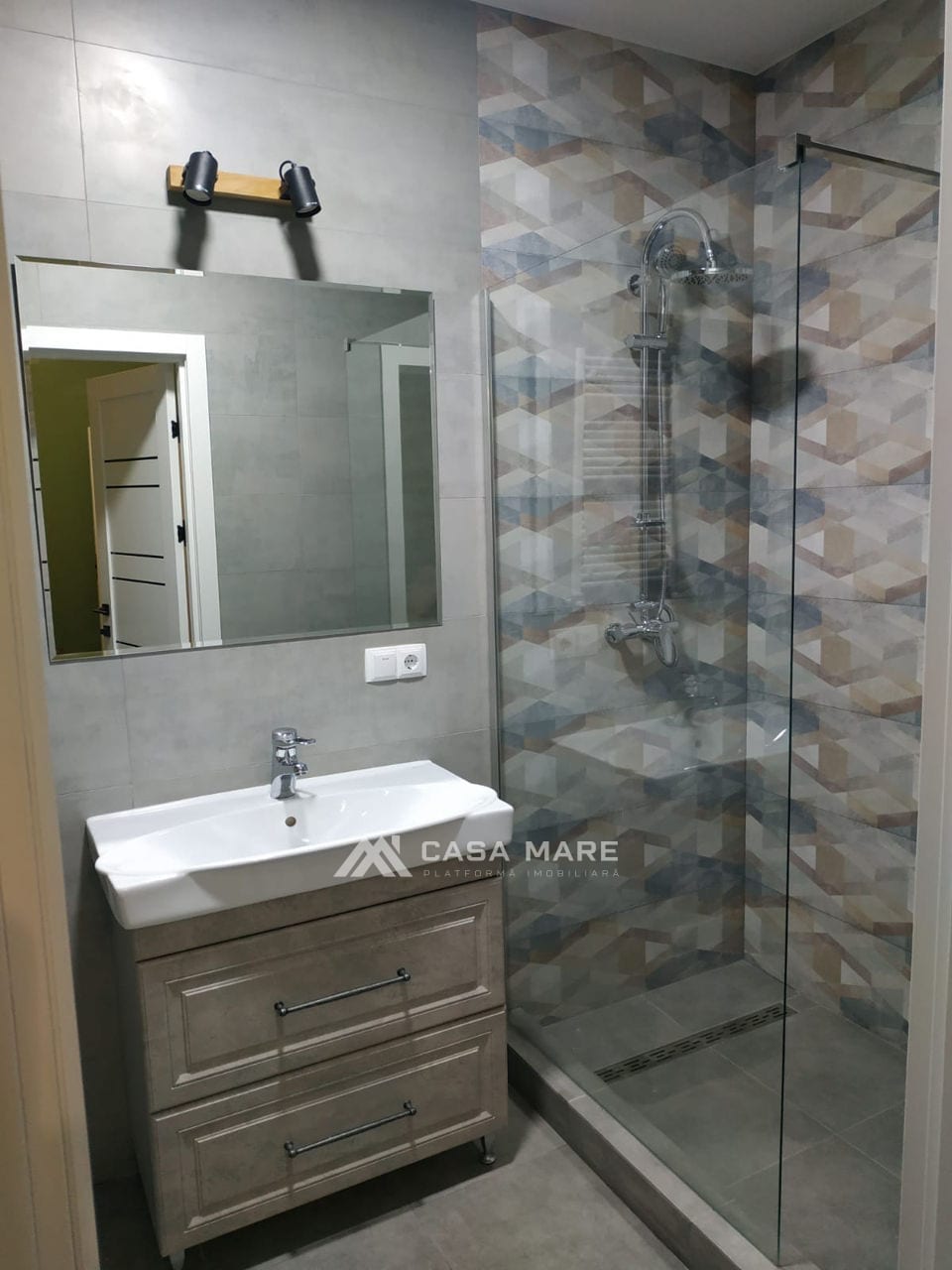 1-комнатная квартира, 50 м², Центр, Кишинёв 7