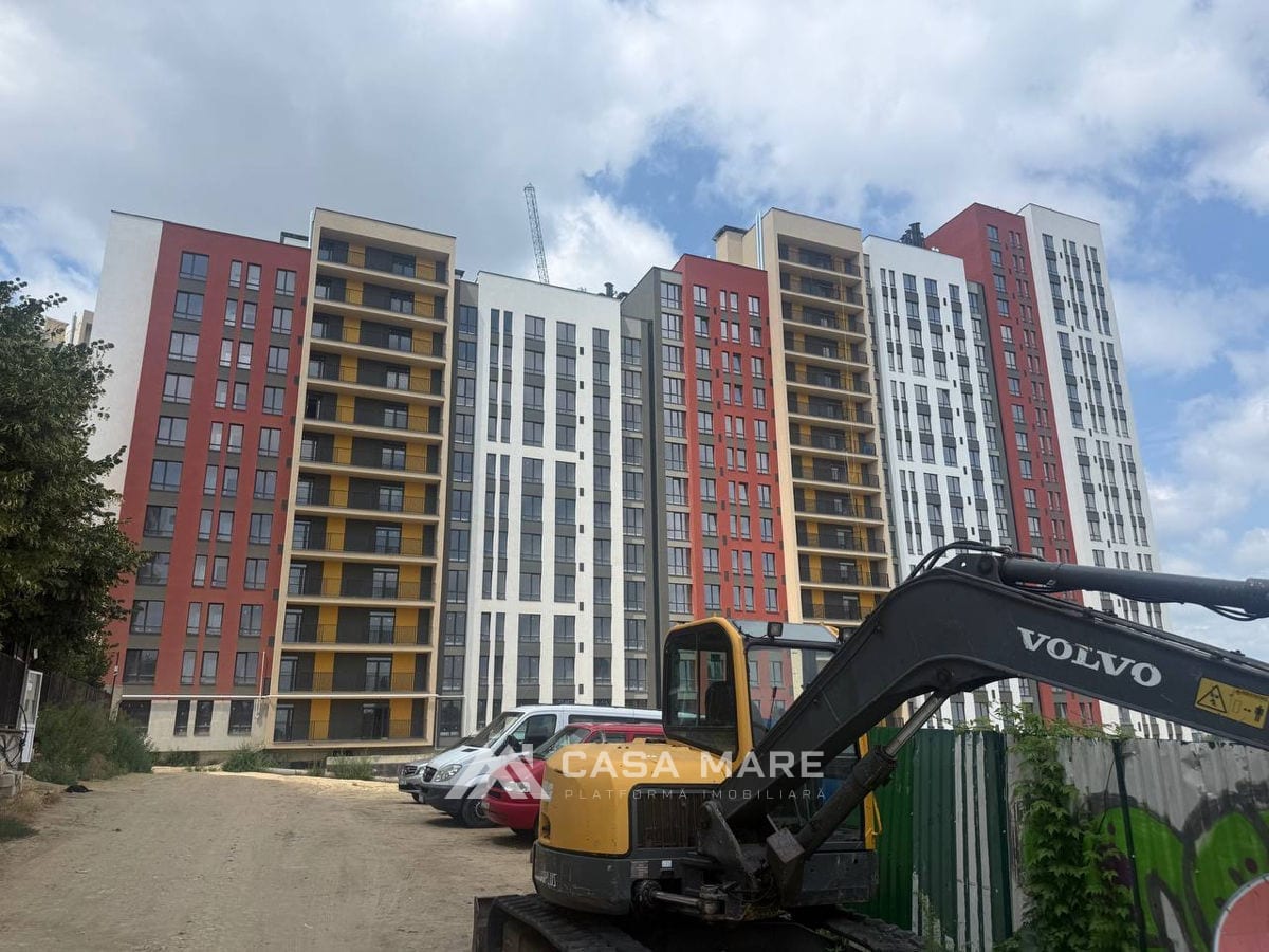 Apartament cu 3 camere, 130 m², Botanica, Chișinău 1