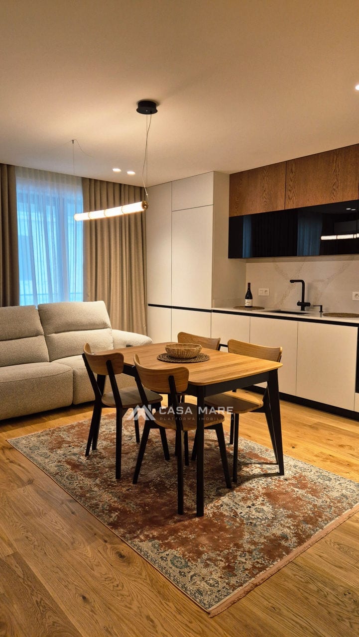 Apartament cu 2 camere, 89 m², Centru, Chișinău 1