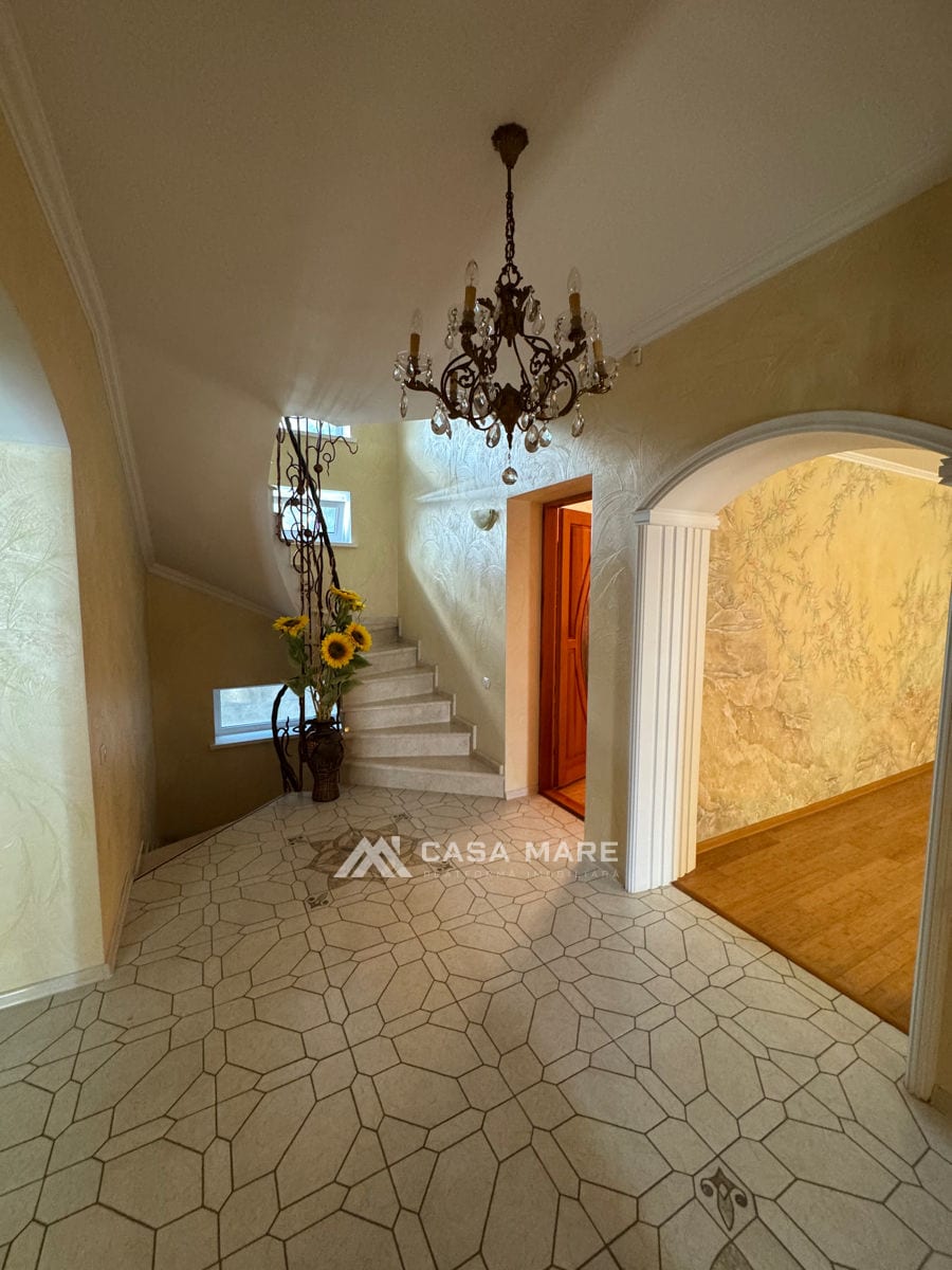5-комнатный дом, 250 м², Телецентр, Кишинёв 4