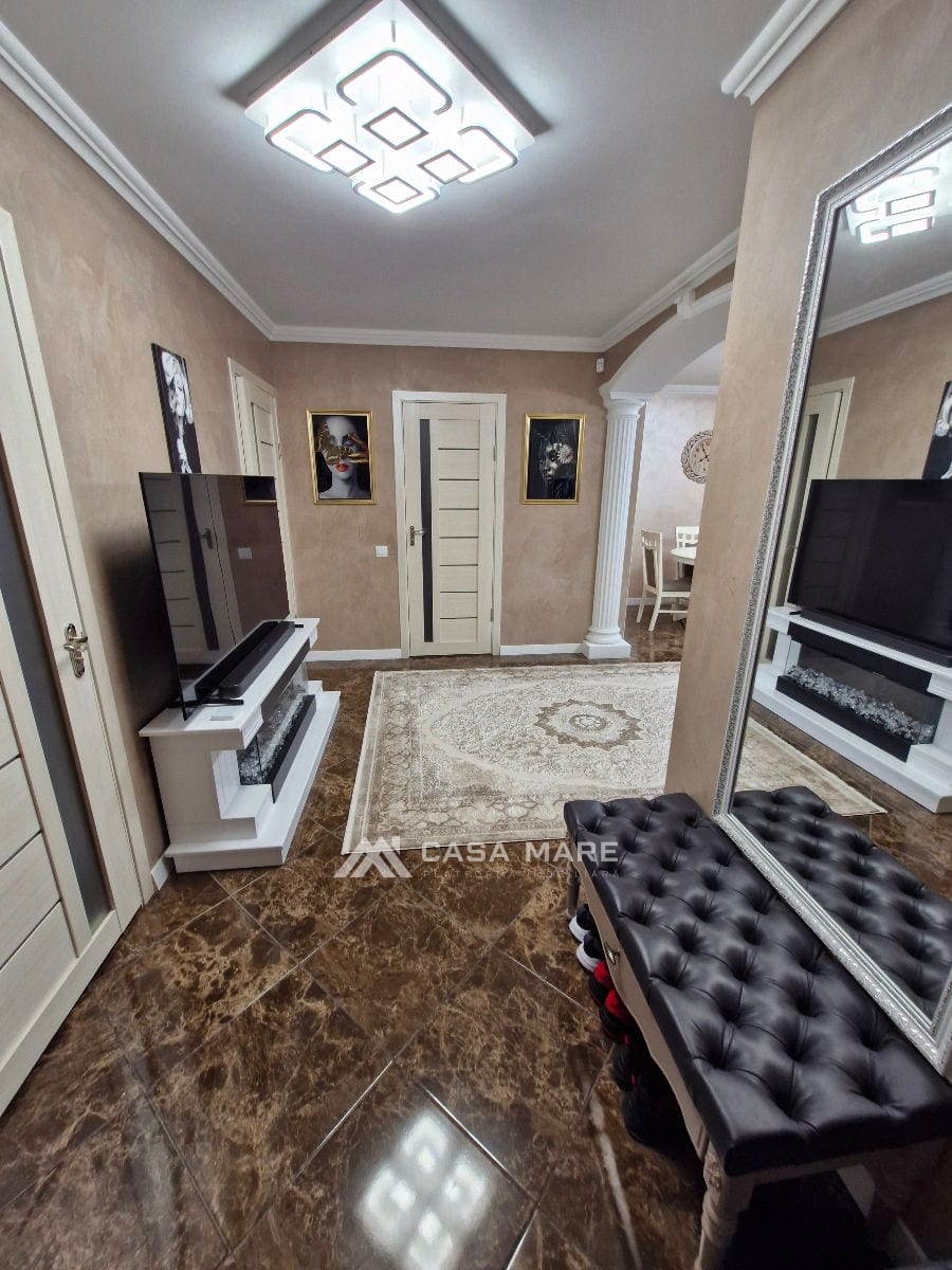 3-комнатная квартира, 74 м², Horjești 3