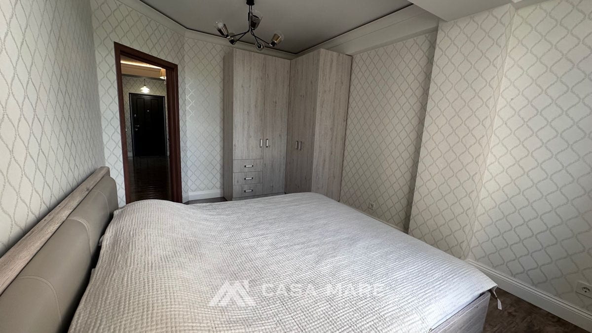 Apartament cu 1 cameră, 58 m², Centru, Chișinău 2