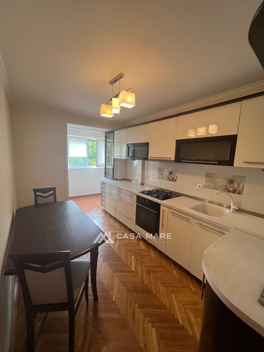 3-комнатная квартира, 68 м², Ботаника, Кишинёв 2