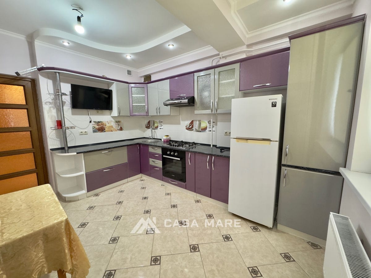 Apartament cu 2 camere, 65 m², Ialoveni 5