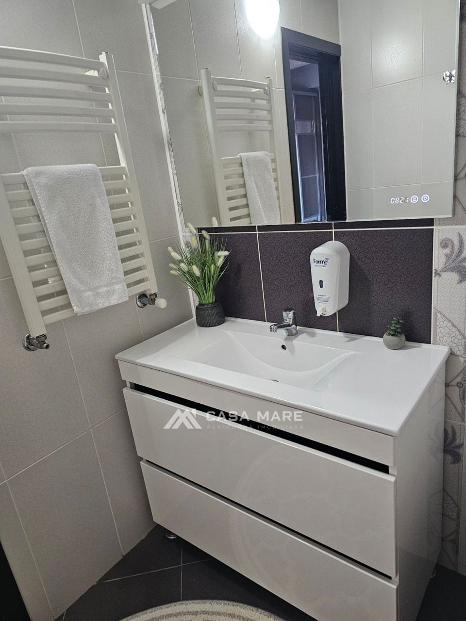 2-комнатная квартира, 65 м², Дурлешты 4