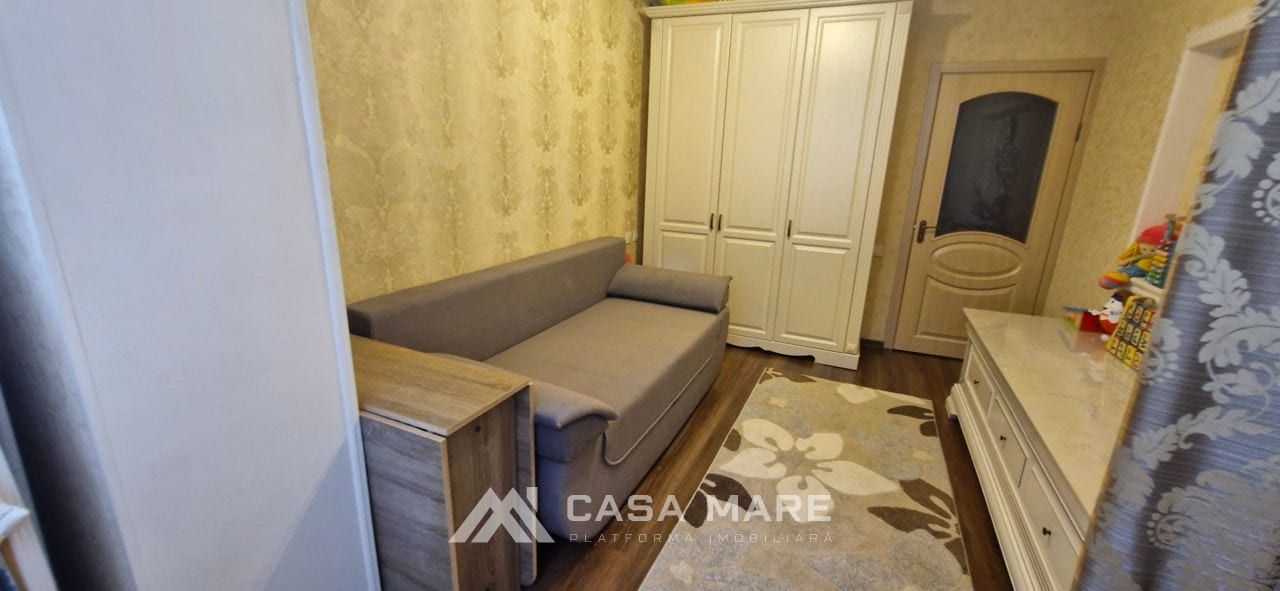 3-комнатная квартира, 80 м², Центр, Кишинёв 5