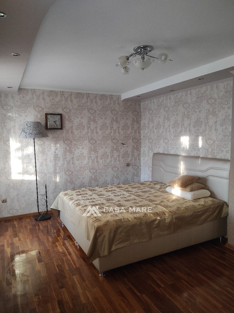 Apartament cu 4 camere, 93 m², Gara de nord, Bălți 9