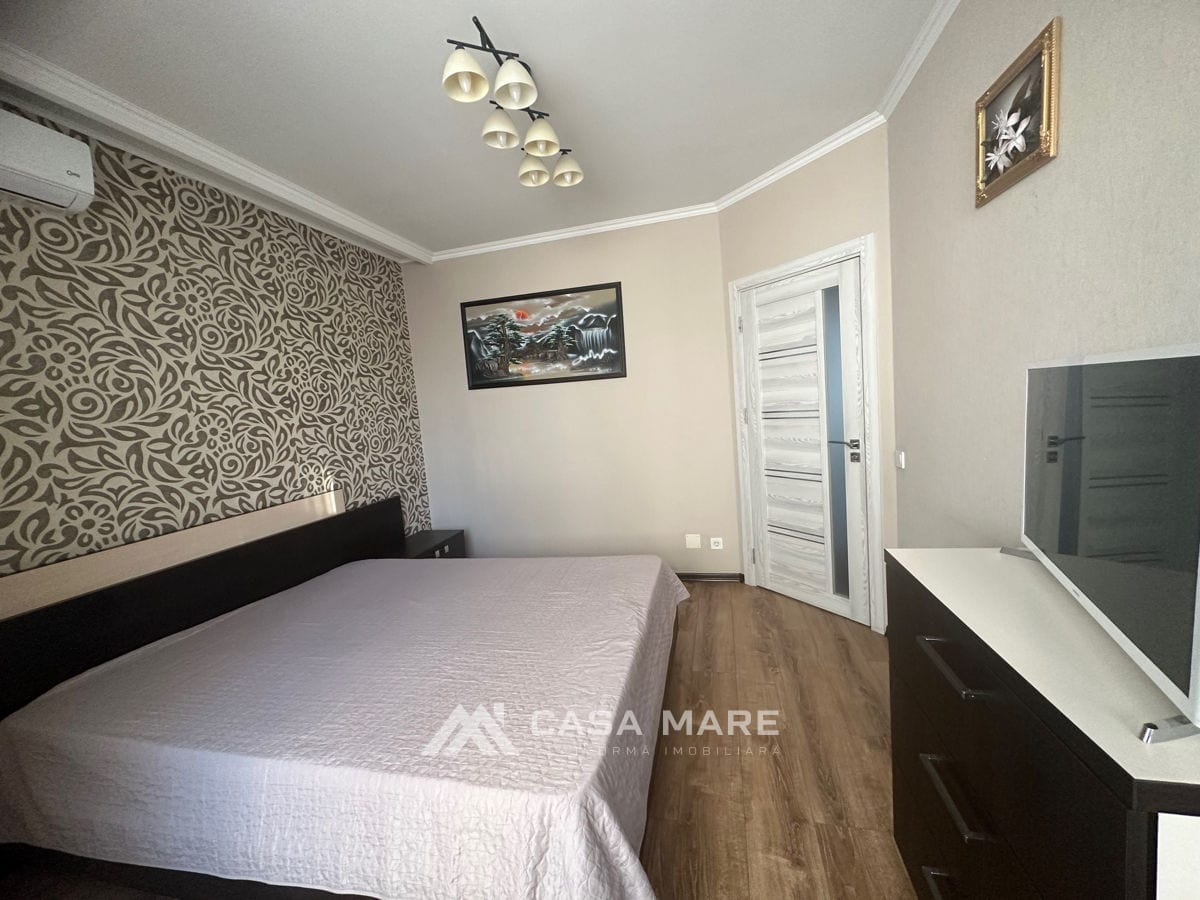 Apartament cu 3 camere, 85 m², Centru, Chișinău 2