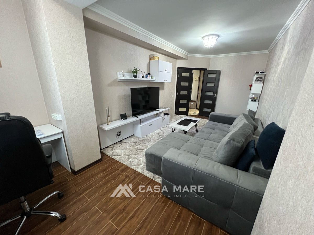 Apartament cu 2 camere, 64 m², Ialoveni 2