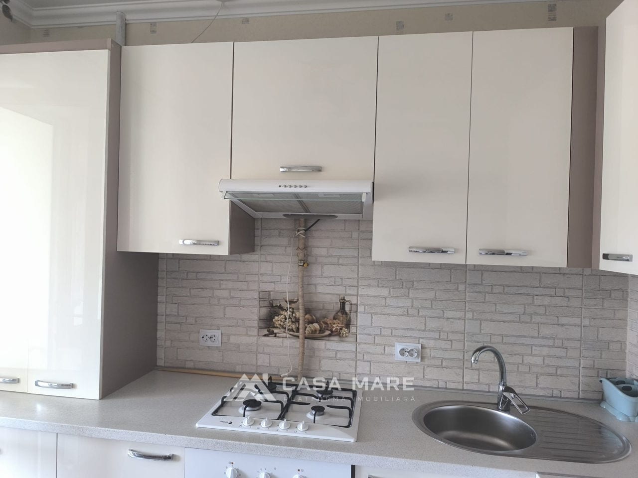 2-комнатная квартира, 73 м², Буюканы, Кишинёв 6
