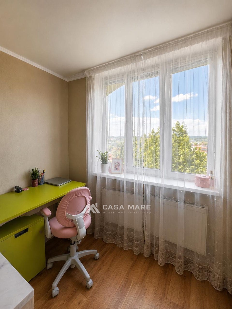 Apartament cu 3 camere, 75 m², 10 cartier, Bălți 9
