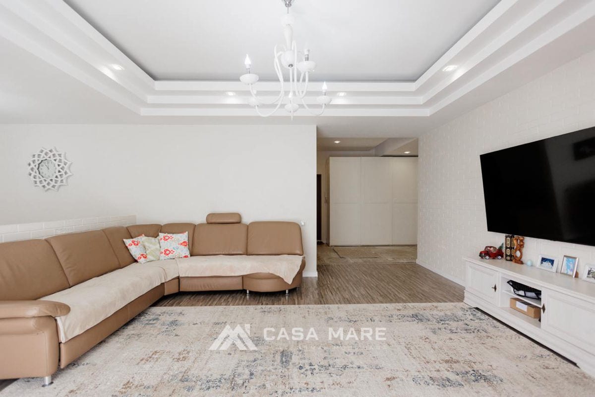 3-комнатная квартира, 154 м², Центр, Кишинёв 1