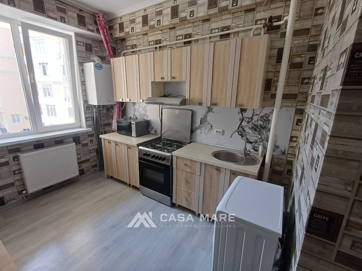 1-комнатная квартира, 50 м², Центр, Кишинёв 3