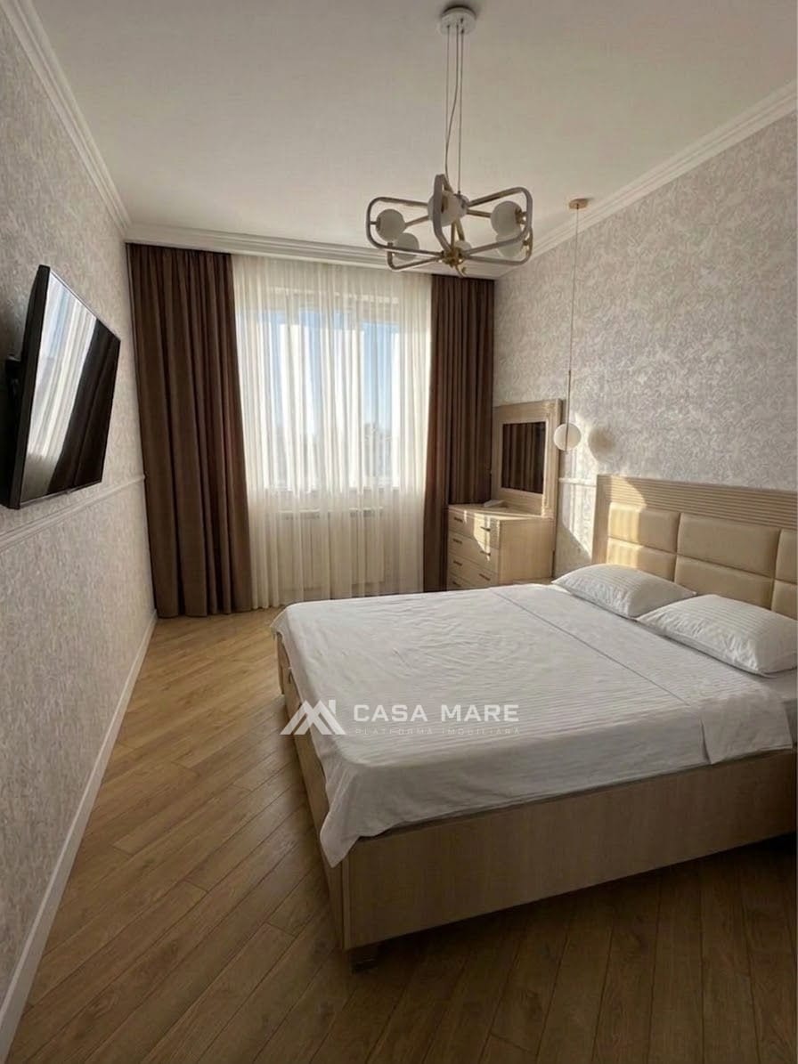 Apartament cu 2 camere, 67 m², Buiucani, Chișinău 2