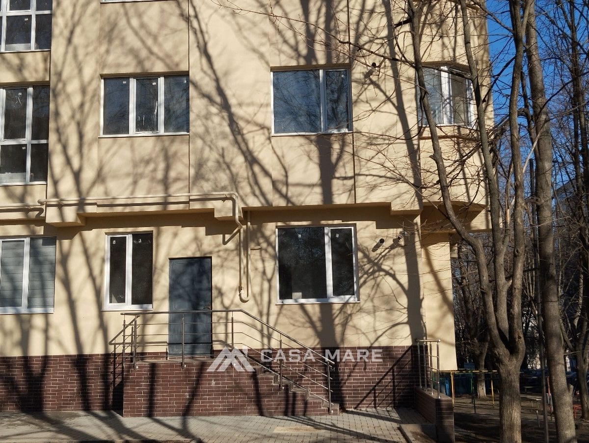 Apartament cu 5 camere, 120 m², Botanica, Chișinău 1