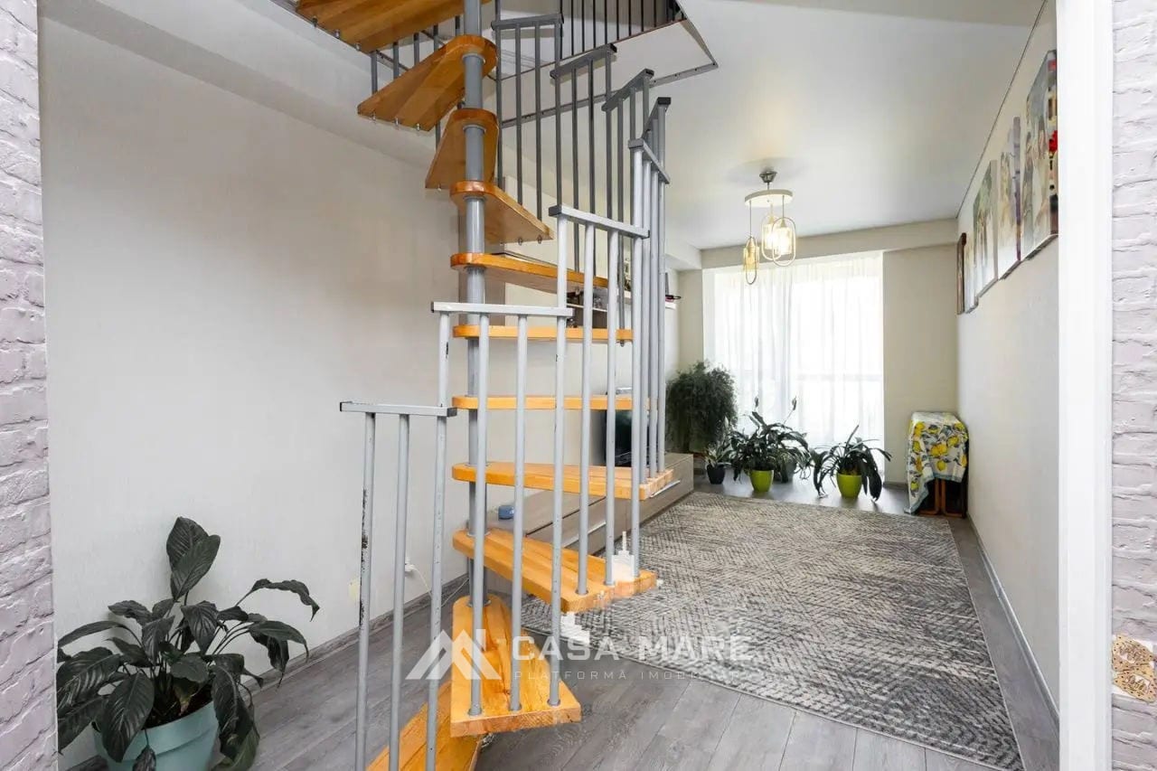 Apartament cu 3 camere, 99 m², Grătiești 6