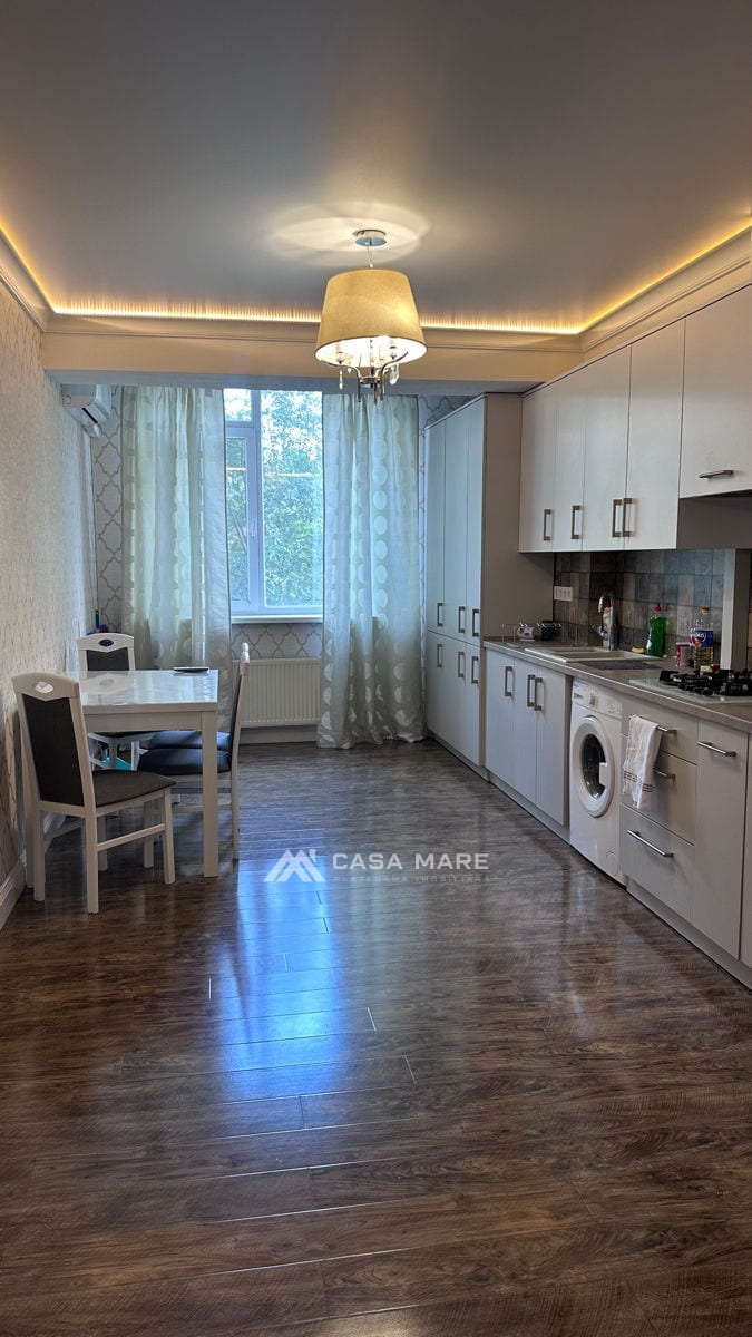 1-комнатная квартира, 58 м², Центр, Кишинёв 3