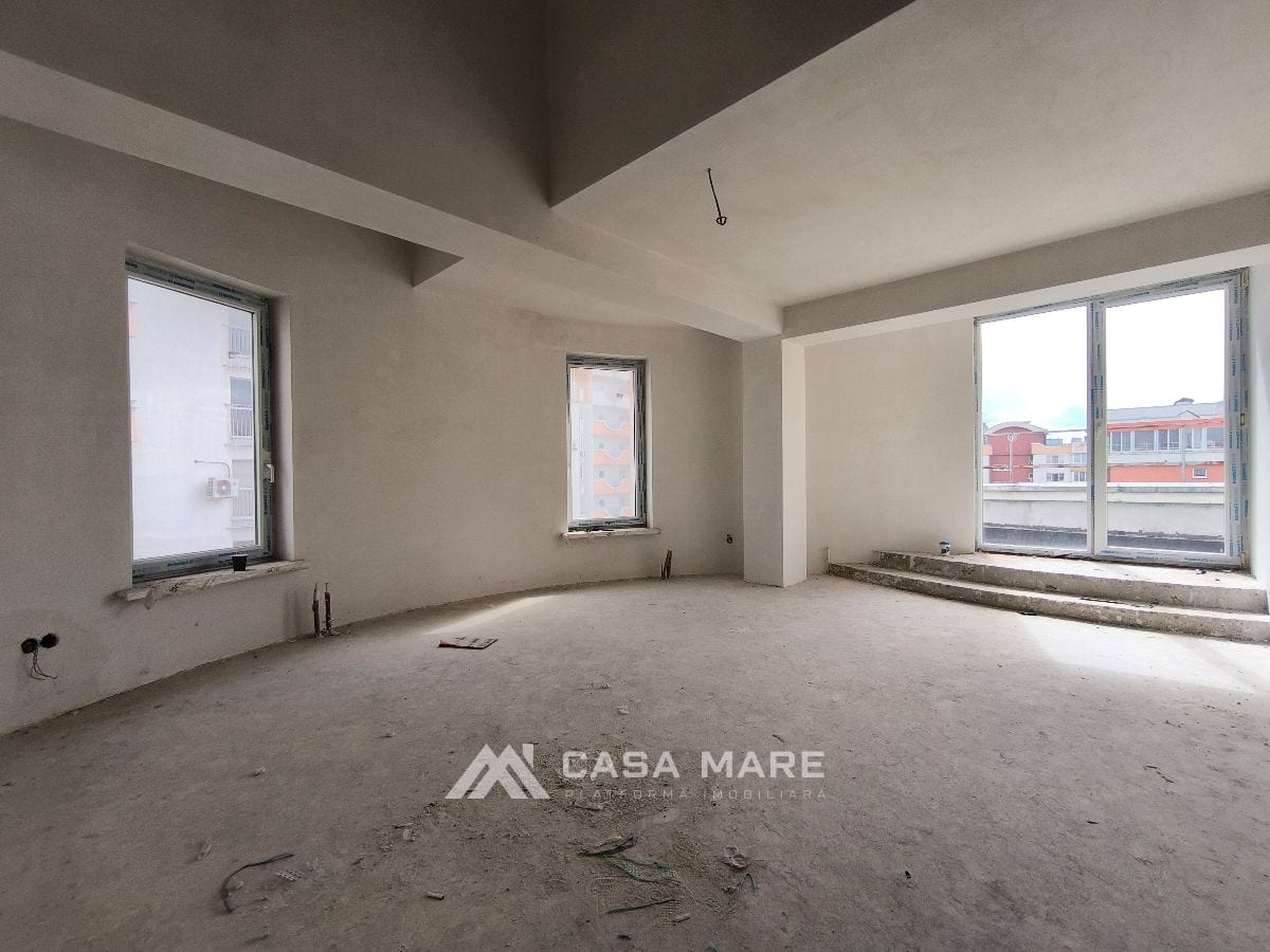 Apartament cu 2 camere, 81 m², Centru, Chișinău 2