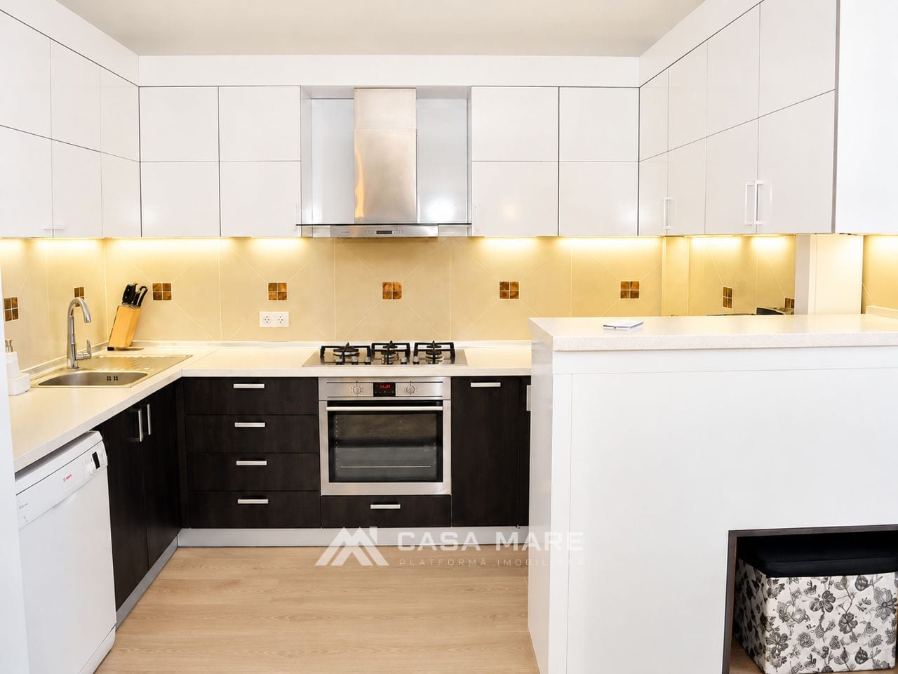 3-комнатная квартира, 100 м², Буюканы, Кишинёв 6