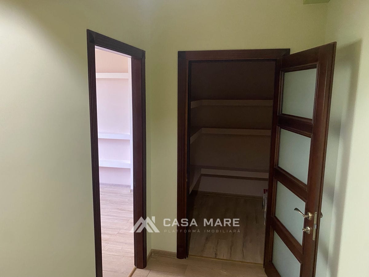 2-комнатная квартира, 75 м², Яловены 7