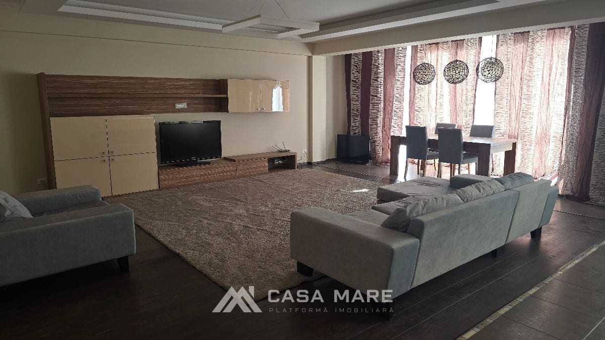 3-комнатная квартира, 130 м², Центр, Кишинёв 2