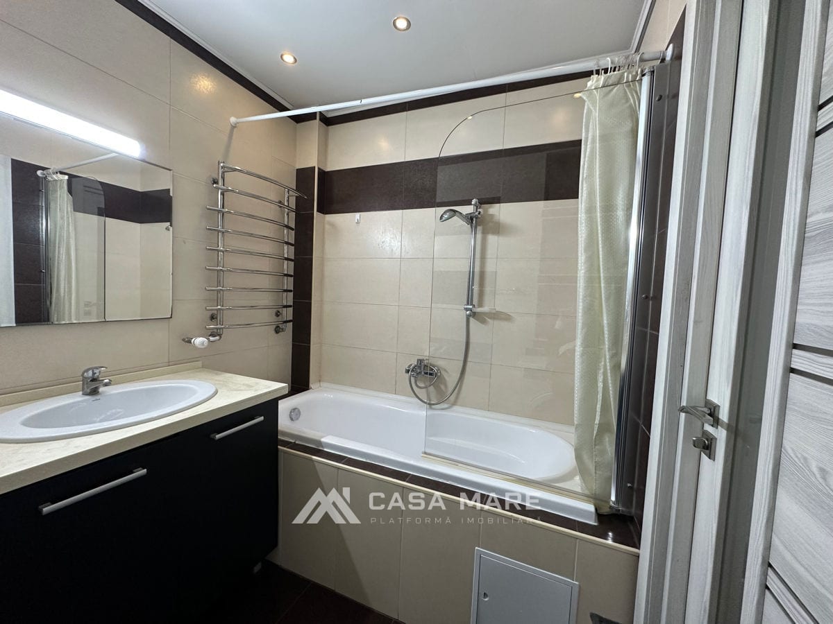 3-комнатная квартира, 85 м², Центр, Кишинёв 6