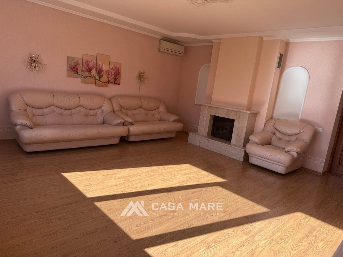 3-комнатная квартира, 160 м², Телецентр, Кишинёв 2