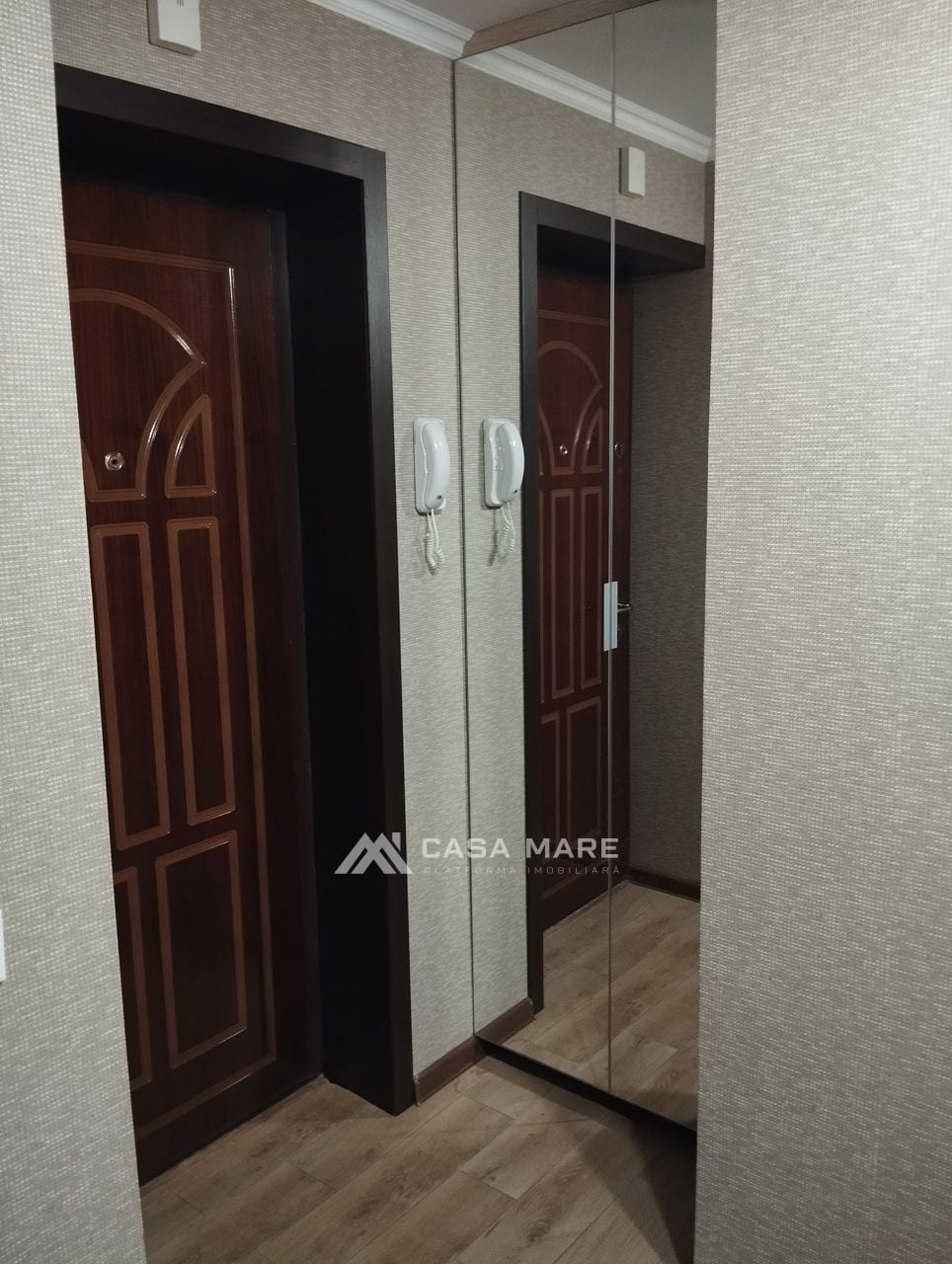 Apartament cu 2 camere, 52 m², Ungheni 6